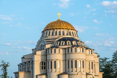 Poti şehri gündoğumu, Geor sabah katedral kilise