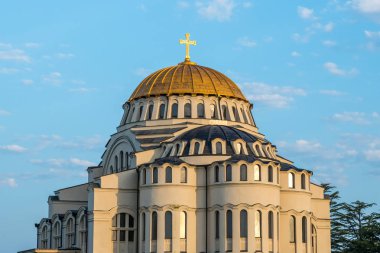 Poti şehri gündoğumu, Geor sabah katedral kilise