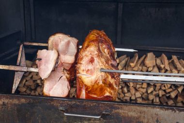 domuzun bacak ızgara, kızartma, Prag