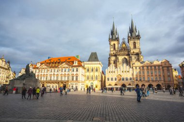 25.01.2018 Prag, Çek Cumhuriyeti - eski şehir Meydanı ve kilise o