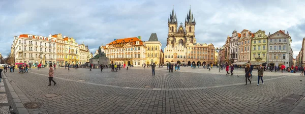 25.01.2018 Praga, República Checa - Panorama de la Plaza de la Ciudad Vieja — Foto de Stock