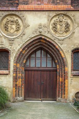 kapı Gotik Almanya'nın Berlin kentinde Bina Tuğla