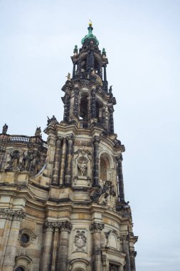 Kral John'a Saksonya, Katolik Kilisesi ve Dresden Cas anıt