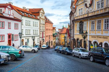 24.01.2018 Prag, Çek Cumhuriyeti - sokaklarda yürüyüş 