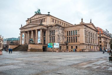 25.01.2018 Berlin, Almanya - Gendarmenmarkt bir konser salonunda 