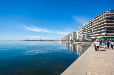 10.03.2018 Thessaloniki, Yunanistan - tur Th bağlantı noktası tarafından yürüyüş