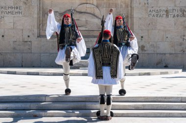 11.03.2018 Atina, Yunanistan - tören muhafız olarak değiştirilmesi 