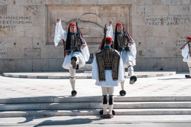 11.03.2018 Atina, Yunanistan - tören muhafız olarak değiştirilmesi 