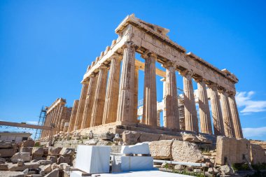 Güneşli bir günde Parthenon Tapınağı. Akropolis Atina, Yunanistan