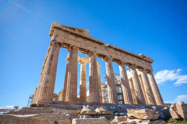 Güneşli bir günde Parthenon Tapınağı. Akropolis Atina, Yunanistan