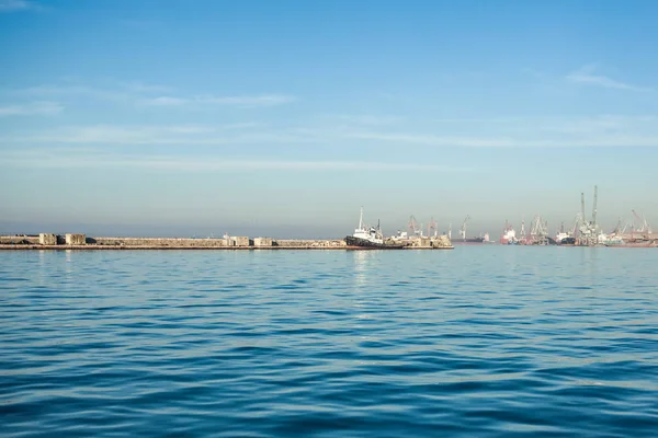 stock image Ships in the gulf of Thessaloniki, Greece. Sunny day