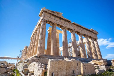 Güneşli bir günde Parthenon Tapınağı. Akropolis Atina, Yunanistan