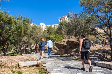 11.03.2018 Atina, Yunanistan - Atina'da Akropolis turistlere