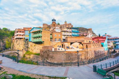 Eski kükürt banyoları ile ahşap Abanotubani bölgesinde balc oyulmuş