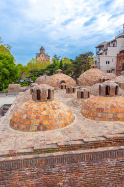 Tbil eski şehir Abanotubani İlçesi'nde kükürt banyoları