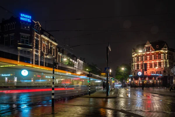 Rotterdam, Niederlande - 12.10.2019: Nachtansicht von rotterdam. — Stockfoto