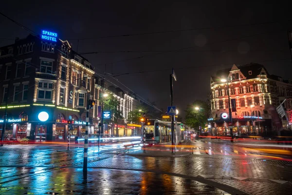 Rotterdam, Nizozemsko - 12.10.2019: Noční pohled na Rotterdam. — Stock fotografie