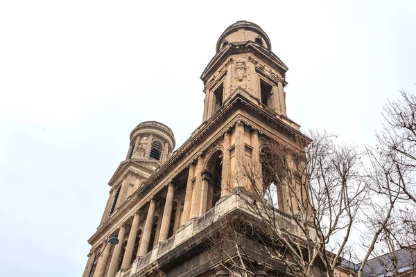 Paris 'teki eski kilise Aziz Sulpice. Din. — Stok fotoğraf
