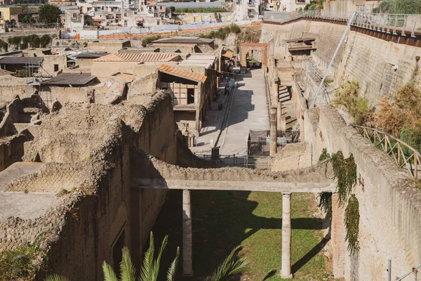 Ercolano, Italien - 31.10.2019: Ruinerna av Herculaneum, som var co — Stockfoto