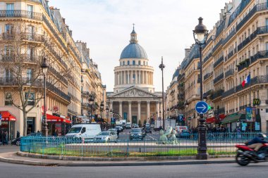 Paris, Fransa - 18.01.2019: Quartier La 'daki tarihi Pantheon