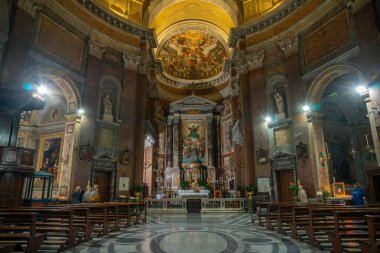 Roma, İtalya - 27.10.2019: Frescoes Basilica San Giac 'ın İçi