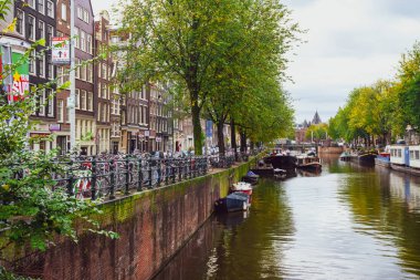 Amsterdam, Hollanda - 15.10.2019: Amsterdam şehri c