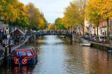 Amsterdam, Hollanda - 15.10.2019: Amsterdam şehri c