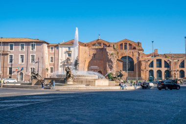 Roma, İtalya - 2710.2019: Diocletian hamamlarının en büyüğü