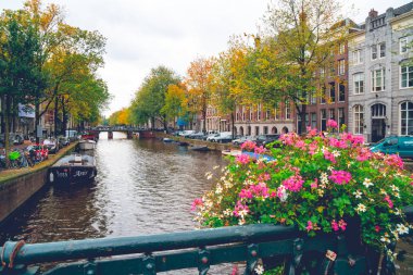 Amsterdam, Hollanda - 15.10.2019: Amsterdam şehri c
