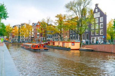 Amsterdam, Hollanda - 15.10.2019: Amsterdam şehri c