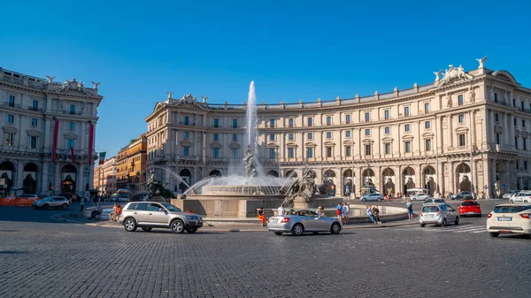 ローマ,イタリア- 27.10.2019:ナイアッドとレプの泉 — ストック写真