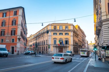 Roma, İtalya - 28.10.2019: Roma sokakları, halk faaliyetleri.