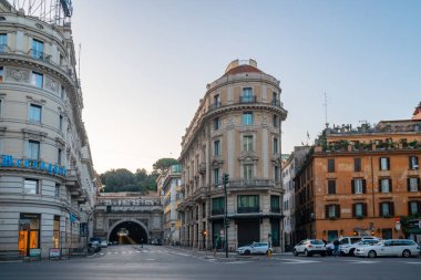 Roma, İtalya - 28.10.2019: Roma sokakları, halk faaliyetleri.