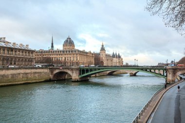 Paris, Fransa - 17.01.2019: Paris Modern Sanatlar Müzesi. Görünüm 