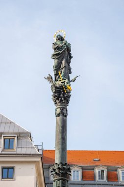 Avusturya, marian Am Hof kare sütun