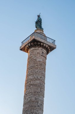Marcus aurelius sütun piazza colonna Roma İtalya