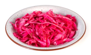 Lezzetli kırmızı lahana turşusu ya da salamura içinde mayalanmış lahana..