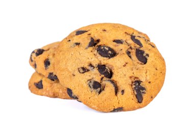 Beyaz arka planda izole edilmiş çikolatalı kurabiyeler. Tatlılar.