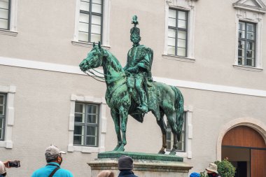 Budapeşte, Macaristan - 11,2018: Kont Andras Hadik von Futak anıtı