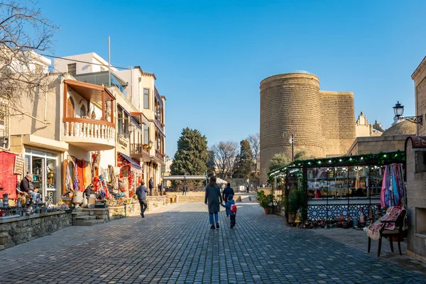 Bakou, Azerbaïdjan 27 janvier 2020 - La Tour de la Vierge à Bakou — Photo