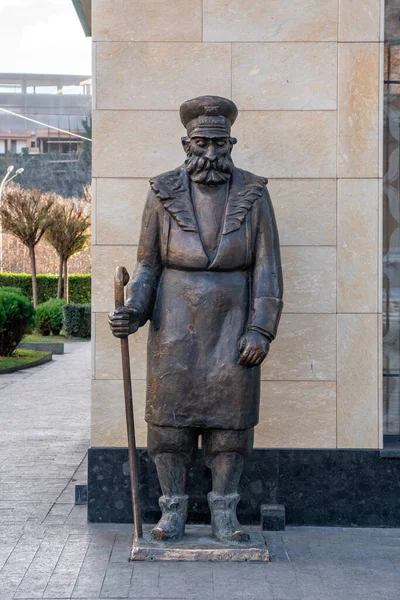 Tbilisi, Georgië 22 januari 2020 - Standbeeld van conciërge Tbilisi — Stockfoto