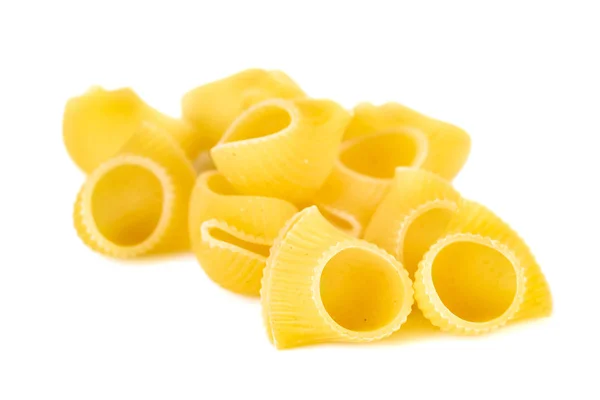 Groep van macaroni pasta op witte achtergrond — Stockfoto