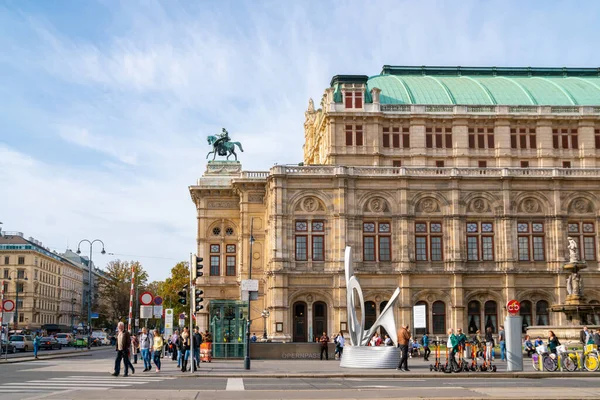 Wiedeń, Austria 25 listopada 2019 - Wiedeńska Opera Narodowa. — Zdjęcie stockowe