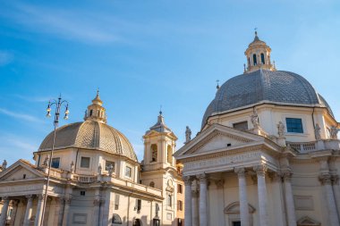 Santa Maria Kiliseleri Montesanto ve Santa Maria dei Miracoli 'de