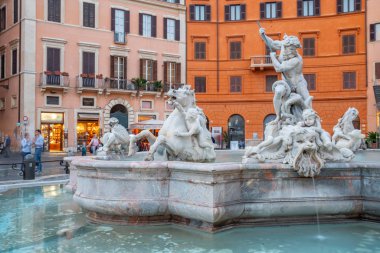 Roma, İtalya 28 Ekim 2019 - Piazza Navona Roma 'da bir meydan.