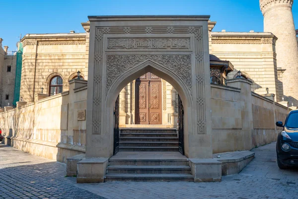 Baku, Azerbeidzjan 27 januari 2020 - Moskee van Heydar cuma mascidi. — Stockfoto