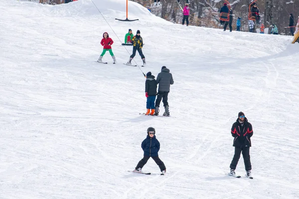 Bakuriani, Georgia February 15, 2020 - Light skiing track in Bakuriani — Φωτογραφία Αρχείου