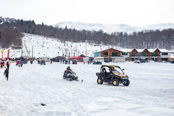 Bakuriani, Georgia February 15, 2020 - snowmobiles in a ski resort of Bakuriani. — Stok fotoğraf