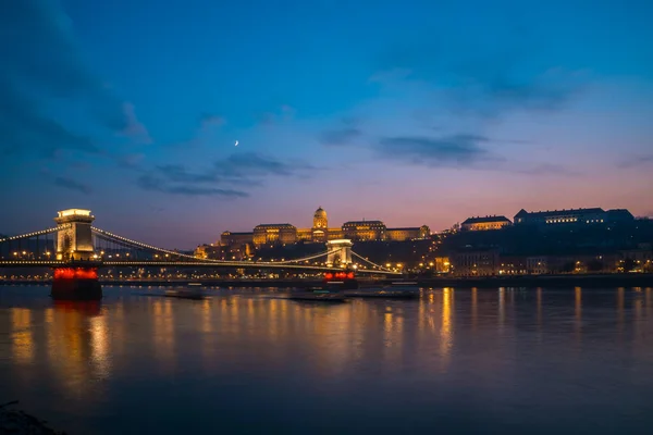 Прекрасний Вид Цеченський Міст Через Дунай Вночі Будапешті Подорож — стокове фото