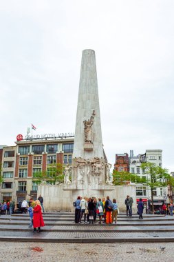 Amsterdam, Hollanda - 14 Ekim 2019: Ölülerin Anma Töreni. Seyahat